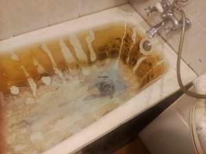 удаление вставки в ванну